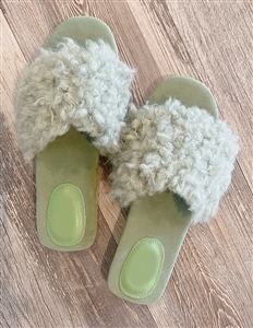 Mint Boucle Slipper (225~250) (will ship within 1~2 weeks)