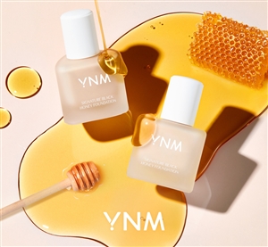 (Free Gift: Hand cream) YNM Signature Black Honey Foundation (Ivory/Beige)